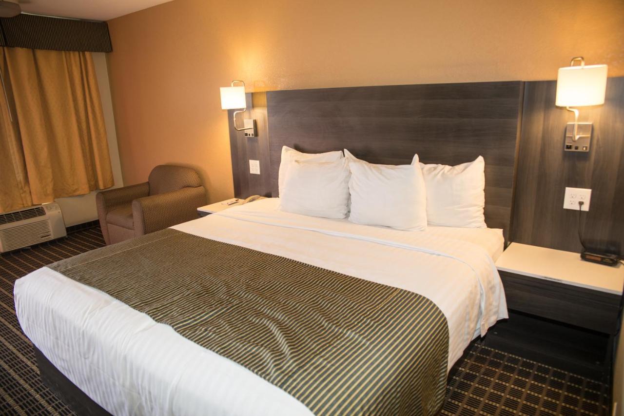 Hotel Ramada By Wyndham East Flagstaff